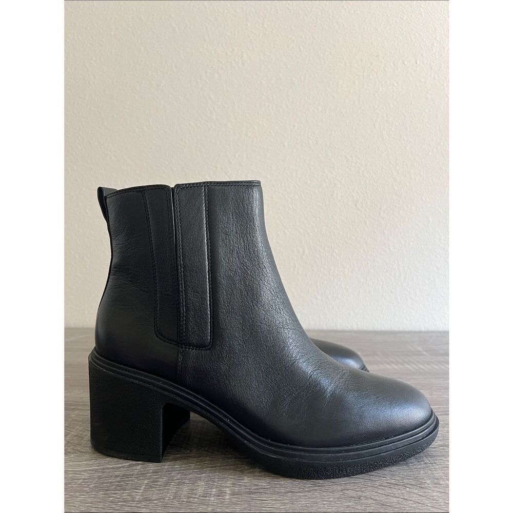 New Vionic Women's Savannah Leather Ankle Bootie Women’s 10